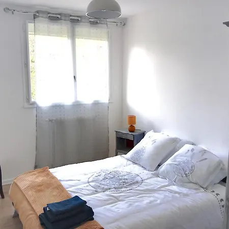 Semesterbostad Nouveaute Maison Cocooning Avec Jardin, Terrasse Couverte Et Jacuzzi