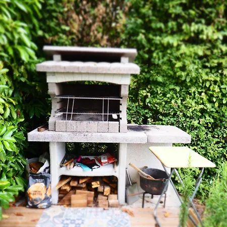 Semesterbostad Nouveaute Maison Cocooning Avec Jardin, Terrasse Couverte Et Jacuzzi Bellerive-sur-Allier